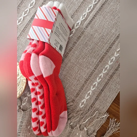 Spa Bella Cozy Knit Socks 2 Pak (Infused With Shea Butter) - Picture 4 of 4